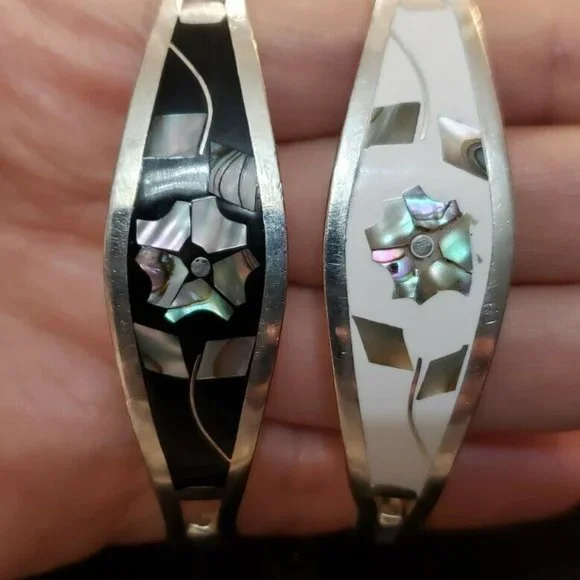 MEXICAN SILVER BRACELETS with INLAID FLOWER MOTIFS OF NATURAL MOTHER OF PEARL - Picture 2 of 11